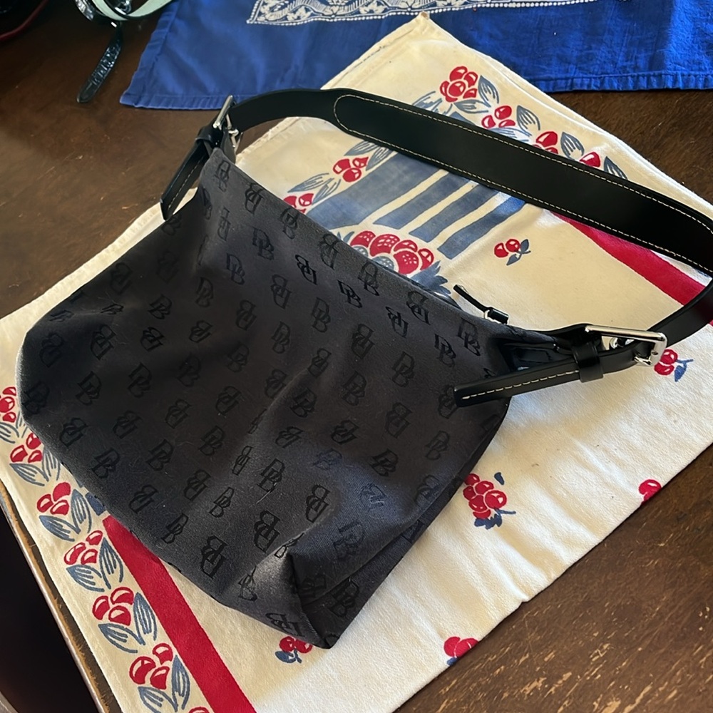 Dooney & Bourke Black Monogrammed Canvas Crossbody Tote - Picture 2 of 8